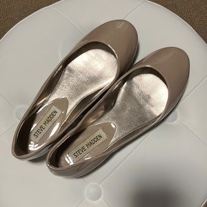 Steve Madden slip ons